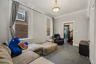2200 W Clifton Ave, Cincinnati, OH 45219 - Photo 8