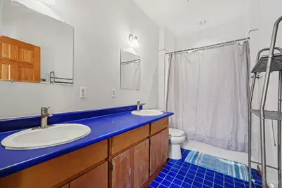 2200 W Clifton Avenue, Cincinnati, OH 45219 - Photo 20