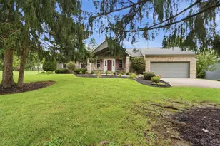 350 Nunner Rd, Hamilton Township, OH 45039 - Photo 1
