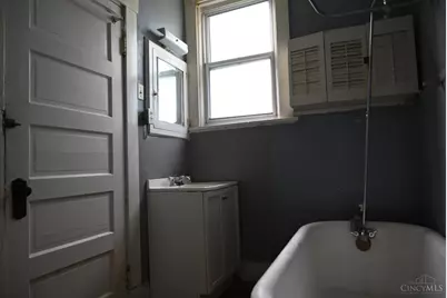 3135 Durrell Avenue, Cincinnati, OH 45207 - Photo 34