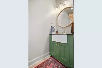 2542 Cypress, Cincinnati, OH 45212 - Photo 20