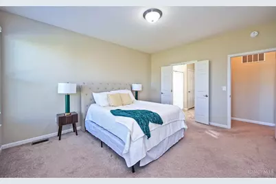 1006 Chatham Lane, Pierce Township, OH 45245 - Photo 16