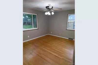 2806 Breezy Way, Colerain Township, OH 45239 - Photo 14