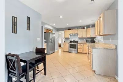 407 Pebble Court, Englewood, OH 45322 - Photo 14