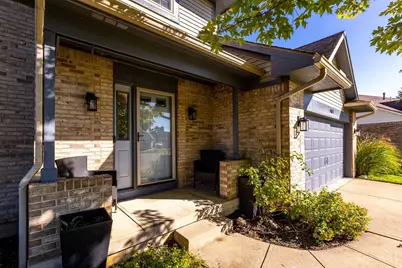 407 Pebble Court, Englewood, OH 45322 - Photo 2