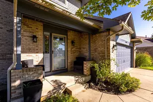 407 Pebble Ct, Englewood, OH 45322 - Photo 2