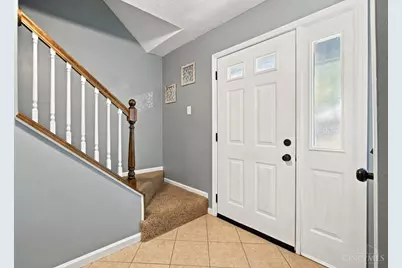 407 Pebble Court, Englewood, OH 45322 - Photo 4