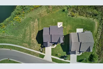 5307 Greenview Lane, Turtle Creek Township, OH 45036 - Photo 4