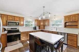 11701 Thistlehill Dr, Symmes Township, OH 45140 - Photo 12