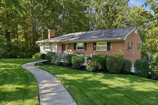 11701 Thistlehill Dr, Symmes Township, OH 45140 - Photo 2