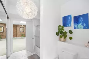 1126 Walnut St, Cincinnati, OH 45202 - Photo 36