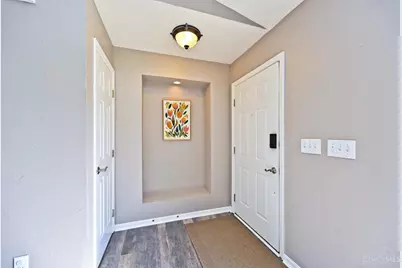 174 Regency Square, Hamilton Township, OH 45039 - Photo 4