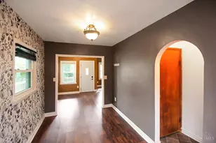8141 Lesourdsville West Chester Rd, West Chester, OH 45069 - Photo 14