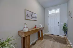3893 Clove Ln, Fairfield Township, OH 45011 - Photo 2