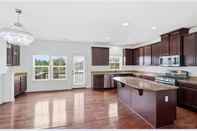 9557 Union Park, West Chester, OH 45069 - Photo 4