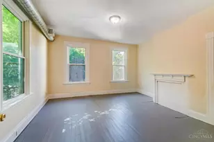 758 Straight St, Cincinnati, OH 45214 - Photo 10
