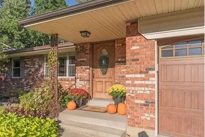 1718 Rockhurst Lane, Anderson Township, OH 45255 - Photo 4