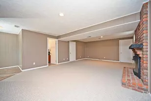 6258 Seiler Dr, Green Township, OH 45239 - Photo 38