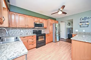 6258 Seiler Dr, Green Township, OH 45239 - Photo 8
