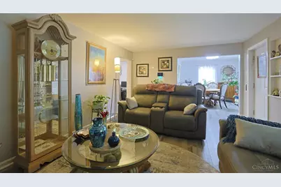 2865 Lafeuille Avenue, Cincinnati, OH 45211 - Photo 8