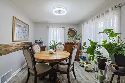 2865 Lafeuille Avenue, Cincinnati, OH 45211 - Photo 10