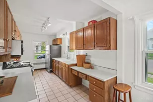 120 E Benson St, Reading, OH 45215 - Photo 12