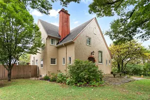 3551 Holly Ln, Cincinnati, OH 45208 - Photo 1