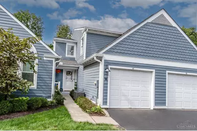 18 Greenhouse Lane, Cincinnati, OH 45209 - Photo 2