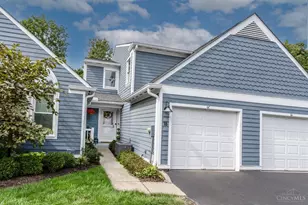 18 Greenhouse Ln, Cincinnati, OH 45209 - Photo 2