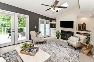 18 Greenhouse Ln, Cincinnati, OH 45209 - Photo 14