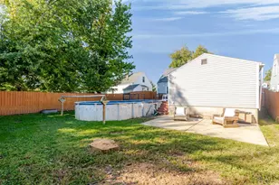 2014 W Bataan Dr, Kettering, OH 45420 - Photo 30
