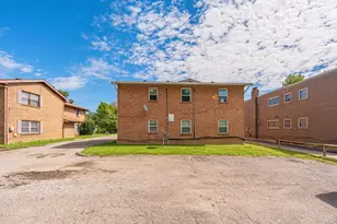 2390 W North Bend Rd, Cincinnati, OH 45239 - Photo 26