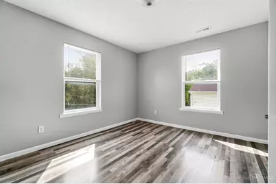 4489 Ammon Avenue, Cincinnati, OH 45223 - Photo 2