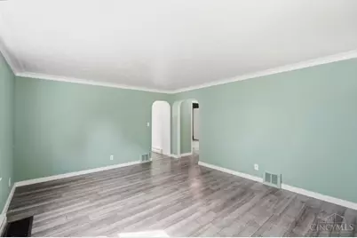 225 N Broadway Street, Lynchburg, OH 45142 - Photo 10