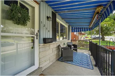 1210 Thurnridge Drive, Reading, OH 45215 - Photo 4