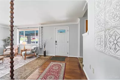1210 Thurnridge Drive, Reading, OH 45215 - Photo 8