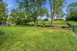 1210 Thurnridge Dr, Reading, OH 45215 - Photo 60