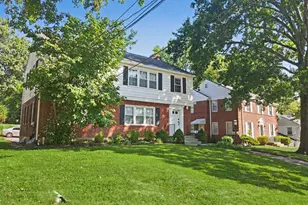 5694 Euclid Rd, Columbia Township, OH 45236 - Photo 2