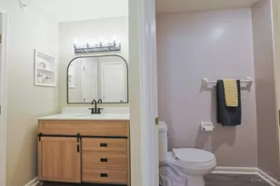 4921 N Arbor Woods Ct, Green Township, OH 45248 - Photo 18