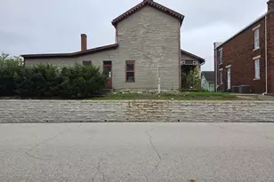 214 E 10th St, Brookville, IN 47012 - Photo 2