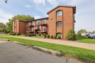 5476 Camelot Dr, Fairfield, OH 45014 - Photo 2