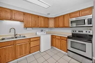 6146 Cruxten Dr, Huber Heights, OH 45424 - Photo 16