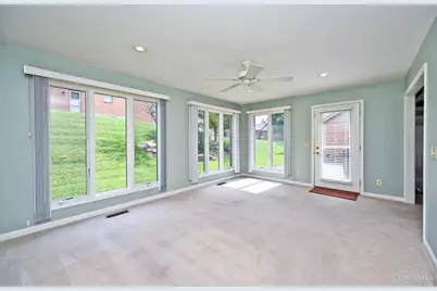 1222 Deerfield Circle, Hamilton, OH 45013 - Photo 22