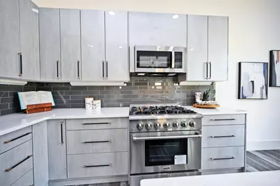 1814 Hewitt Avenue, Cincinnati, OH 45207 - Photo 18