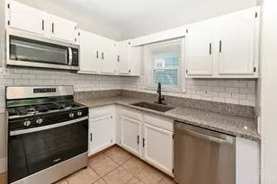 1946 Hewitt Ave, Cincinnati, OH 45207 - Photo 12
