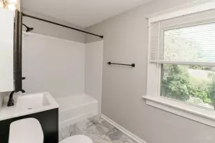 1946 Hewitt Ave, Cincinnati, OH 45207 - Photo 20