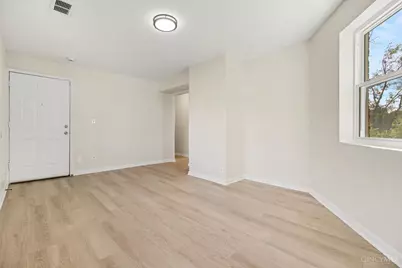 2558 Orland Avenue, Cincinnati, OH 45211 - Photo 4