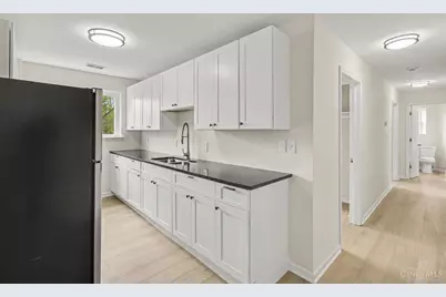 2558 Orland Avenue, Cincinnati, OH 45211 - Photo 20