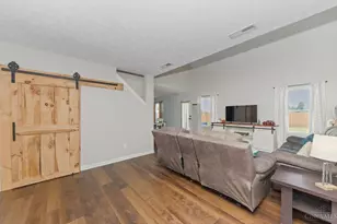 6051 Marsh Cir, Goshen, OH 45140 - Photo 16
