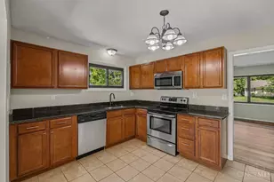 3969 Larchview Dr, Sycamore Township, OH 45236 - Photo 4